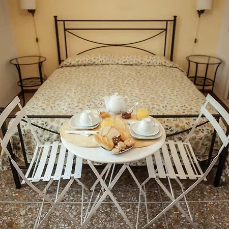 La Fabbrica Di San Pietro Bed & Breakfast Rome