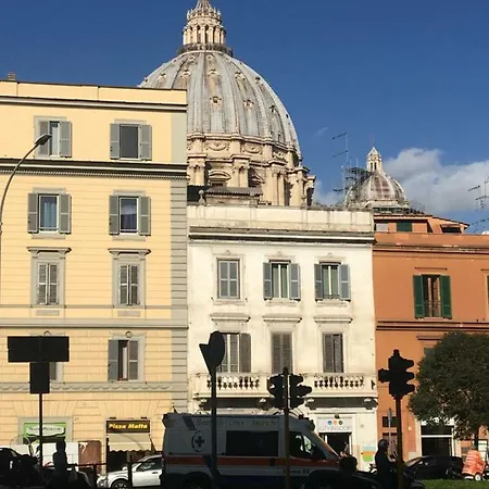 La Fabbrica Di San Pietro 2* Rome